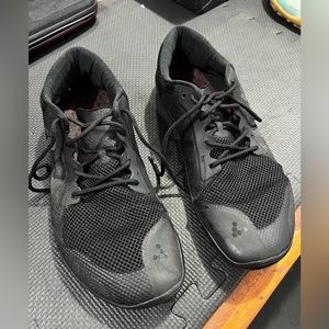 Vivobarefoot Primus Lite